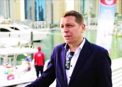 Dubai: "Land of Opportunities" – A Delayed Flight Leads to an Irresistible Job Offer