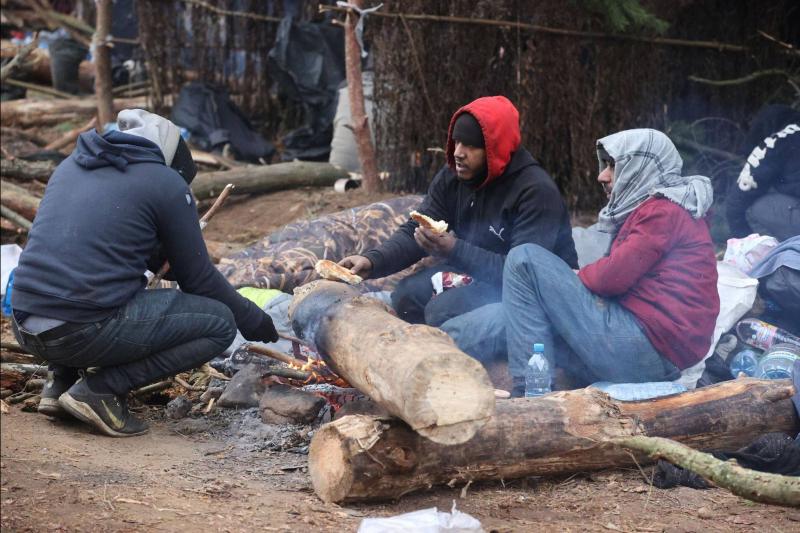 Europe Prepares to Impose Sanctions on Belarus as Migrant Crisis Intensifies