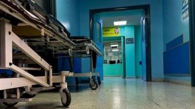 Lebanese People Surrender to Hospital Costs!