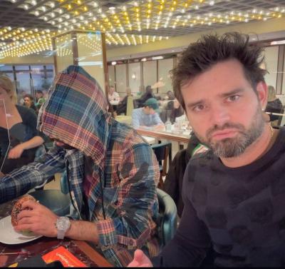 Mohamed Salah Appears Incognito with His Agent