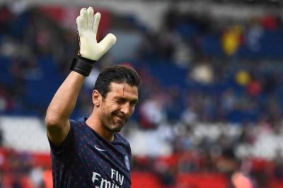 Buffon Continues: Signs New Contract Until Age 46