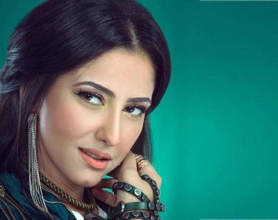 Hanan Motawie is Drowning in Love with Two Men