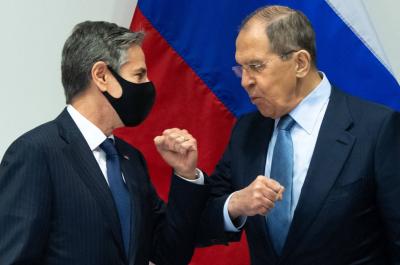 Lavrov and Blinken Call for Honest Dialogue Amid Tensions Between Biden and Putin