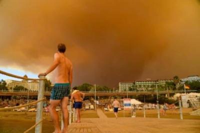 Four Dead in Forest Fires in Southern Turkey