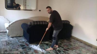 In Lebanon... The Economic Crisis Drives Men to Work in House Cleaning