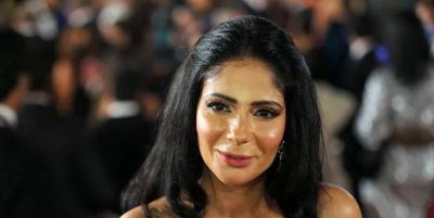 Mona Zaki Faces Criticism Over Dala Abdel Aziz