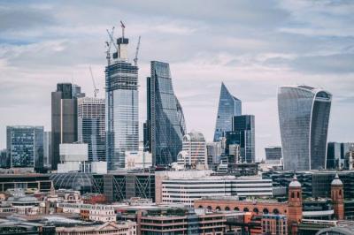 Qatar Dominates Medium-Sized Projects in Britain