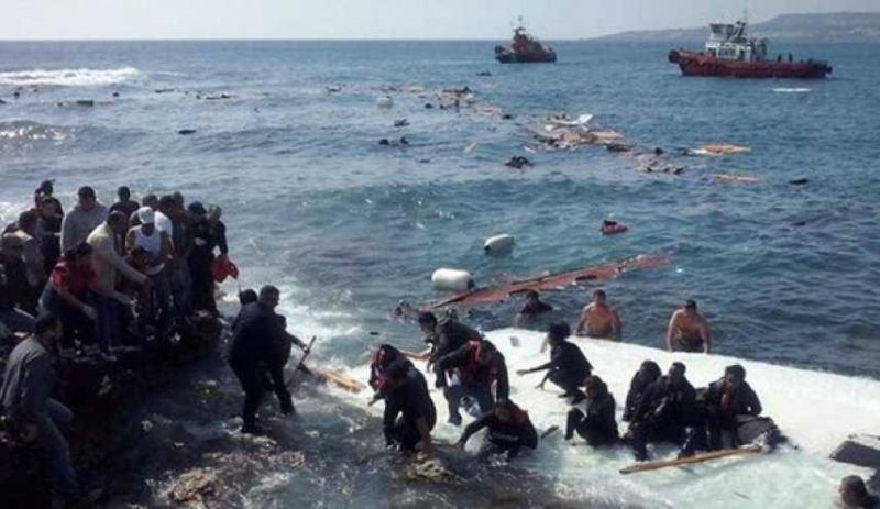 Submarine to Recover the Death Boat Arrives in Beirut