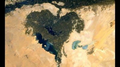 French Astronaut Sends Mother's Day Wishes with Heart-Shaped Photo from Space