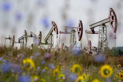 Oil Surpasses $80 Amid Global Energy Crisis Shaking Markets