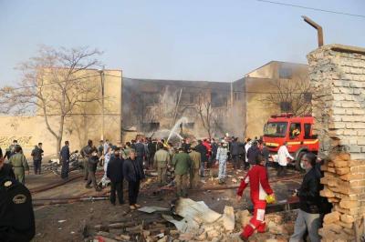 In Iran: 3 Killed in Military Plane Crash