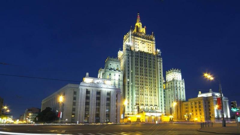 Russian Foreign Ministry Expels Western Diplomats; European Reactions Condemnatory