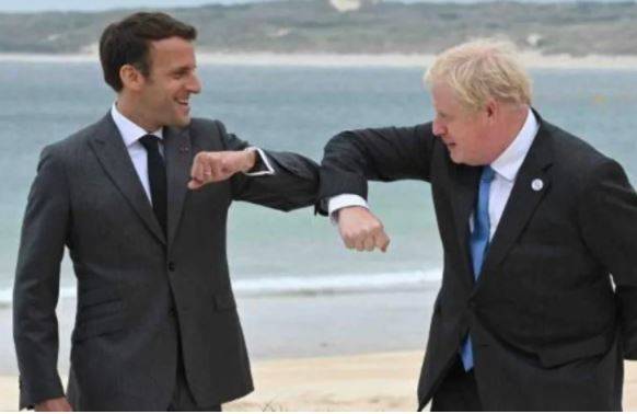 Britain Seeks to Calm Tensions with France Over Submarine Deal with Australia