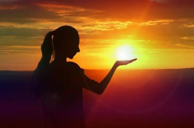 A Dangerous Question: What Would Happen to Humanity if the Sun Went Out?