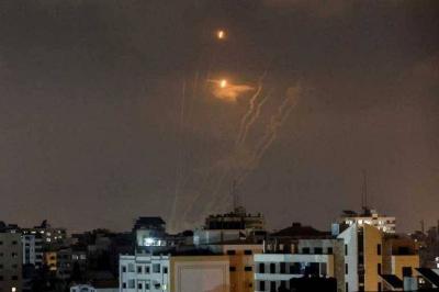 Title: Egyptian and International Efforts to Prevent Escalation in Gaza