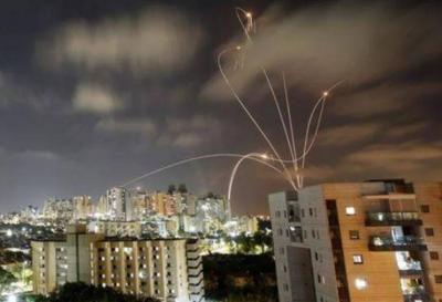 Israel Mobilizes Forces on Gaza Border Amidst Intensifying Rocket Fire and Airstrikes