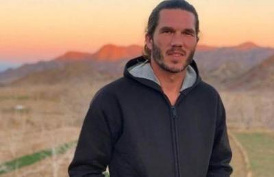 Frenchman Accused of Spying in Iran: "An Ordinary Tourist Caught in a Political Trap," Says Sister