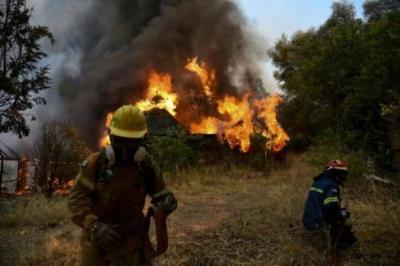 Firefighters Race Against Time to Extinguish Fires in Greece