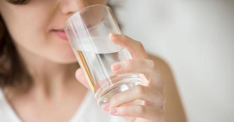 To Avoid Dehydration: Experts Determine Appropriate Water Intake Based on Age and Gender