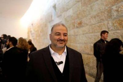 First Arab Minority Party Joins an Israeli Government