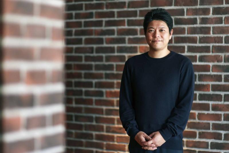The Small Secret Behind His Success in Transforming Small Companies into Giants