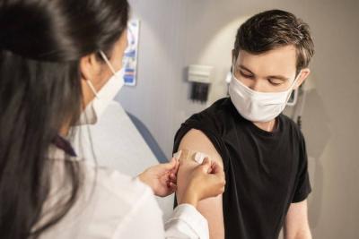 What We Know About Immunity to Coronavirus and Its Relationship with Booster Vaccine Doses
