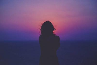 Woman Seeks Divorce (Khula) from Husband Out of Fear of Not Upholding God's Limits