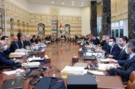 Life Crisis in the Cabinet and Economic Struggles for the Poor