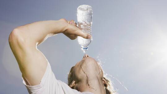 A Way of Drinking Water That Could Lead to a Life-Threatening Condition