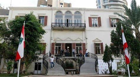 لبنان يحظى بالدعم العربي وسط التحذيرات
