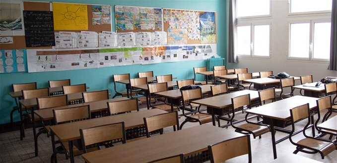 General Director of Education: We are Unable to Stop Dollarization of Fees