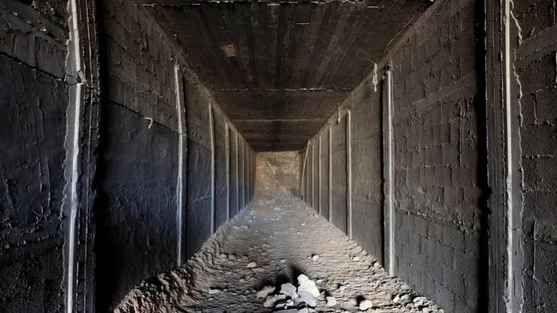 اسرائيل تنشر صوراً لنفق في فيلادلفيا يقود إلى مصر