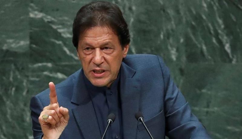 باكستان تفرج عن 10 من نواب حزب عمران خان