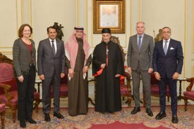 اللجنة الخماسية .. تحركات مكثفة وتوقعات بتطورات قريبة