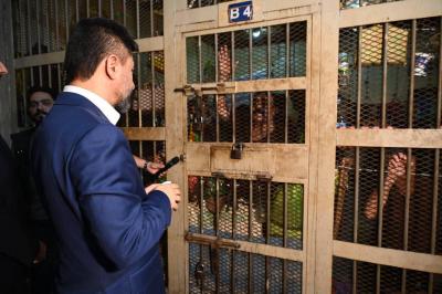 بعد توجيه الصدر بطردهم.. من هم 