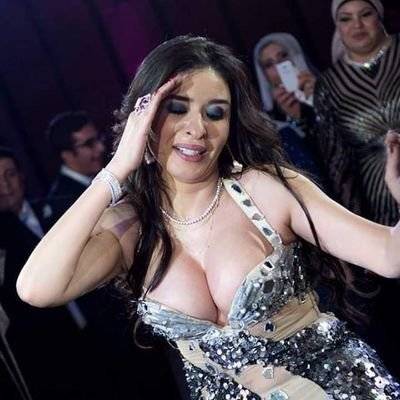 الراقصة دينا توجه نصيحة لأدهم النابلسي