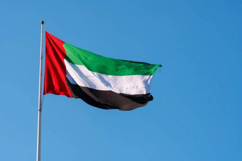 بـ8.2 مليار دولار.. بنوك الإمارات تمول قطاعي التجارة والصناعة