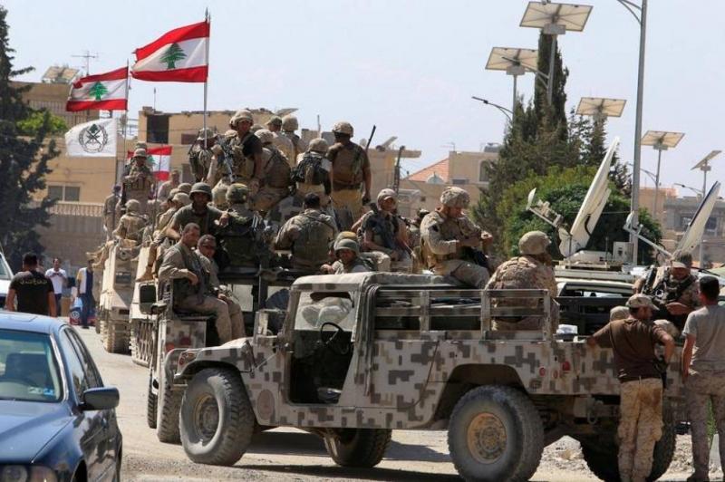 الجيش اللبناني يعزِّز انتشاره في عدد من المناطق خشية فتنةٍ داخلية