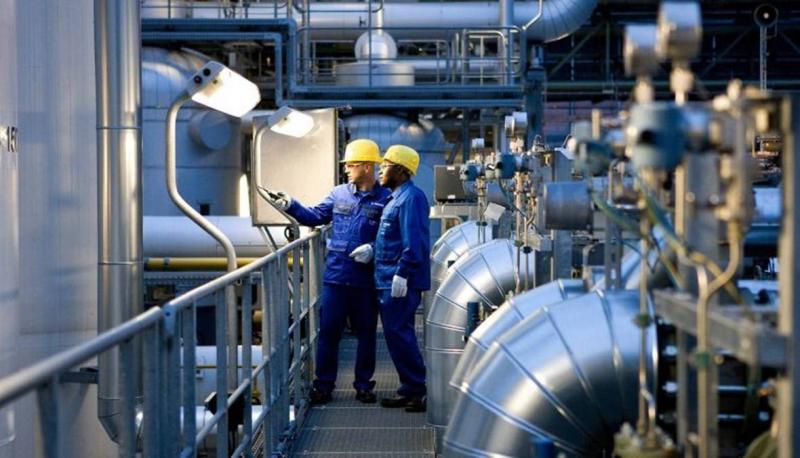 German Industrial Output Falls More Than Expected