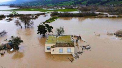 Floods and Darkness... Announcement of a "Disaster Zone"!