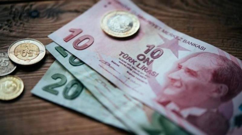 Turkish Lira Falls to a New Record Low