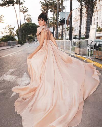 Nadine Njeim Captivates Attention at the Cannes Festival