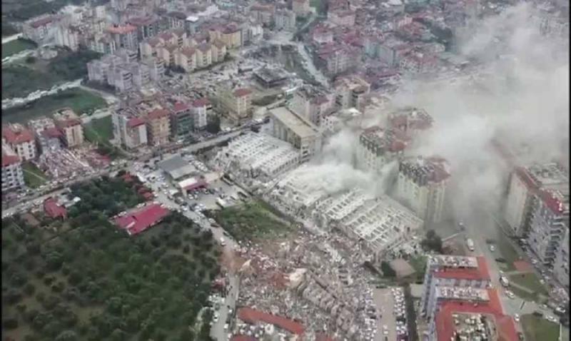 Warning of Potential Tsunami Threatening 14 Countries After Devastating Earthquake!