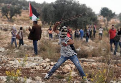 Title: Israeli Forces Kill 3 Palestinian Militants in Clash