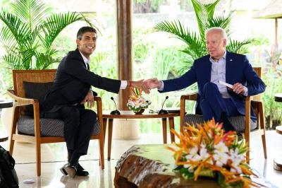 Biden Discusses Developments in the Ukraine War with Sunak