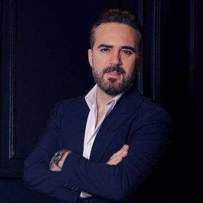 Wael Jassar Reveals Reason for His Sudden Absence from "Mougi Excellence" Concert