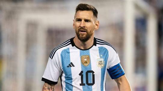 Title: 2022 World Cup: Messi's Training Raises Concerns