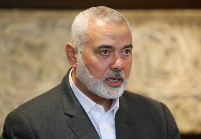 Title: Haniyeh in Beirut