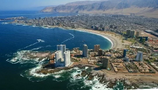 Earthquake of 5.7 Magnitude Off the Coast of Valparaíso, Chile