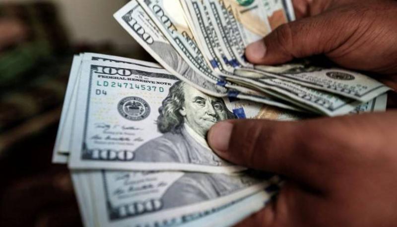 Dollar in the Black Market Soars... What Did It Reach at Noon?